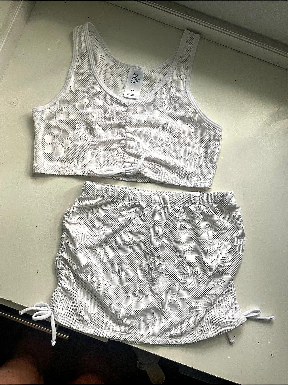 art class Geometric Bikini cover up in White Size Medium Like New